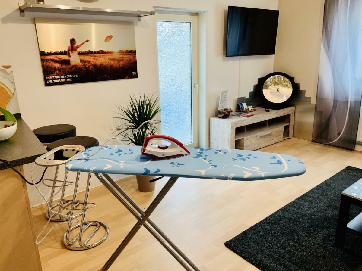 Schoenes Apartment Terrasse 2P. Stadtnah Wuerzburg Wlan المظهر الخارجي الصورة